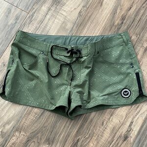 Roxy Army Green Shorts